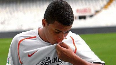 Timisoara il rateaza pe noul Roberto Carlos! Vezi cine il ia pe Carleto!
