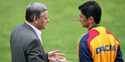 Razvan: Am fost facut homosexual si bolnav mintal