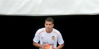 VIDEO Sutul lui Roberto Carlos la Timisoara! Iancu il aduce pe Thiago Carleto de la Valencia!