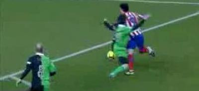 Scandal in Cupa Spaniei! Atletico Madrid a primit un penalty dupa un fault la aproape 2 metri de careu!