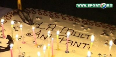 Ca la 23 de ani! Vezi cum si-a petrecut Pantilimon ziua de nastere in cantonament!