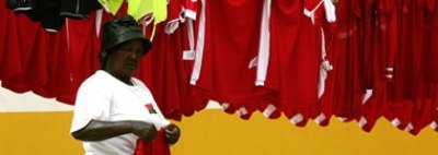 FOTO! Imaginea UMILINTEI la CAN ! Nationala Mozambicului isi spala tricourile de mana, la lighean!