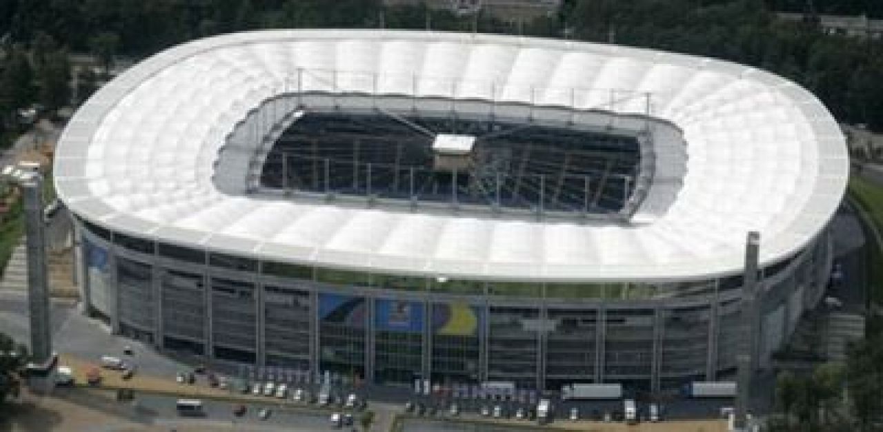 FOTO: Asa ar putea arata stadionul national din 2011!_1