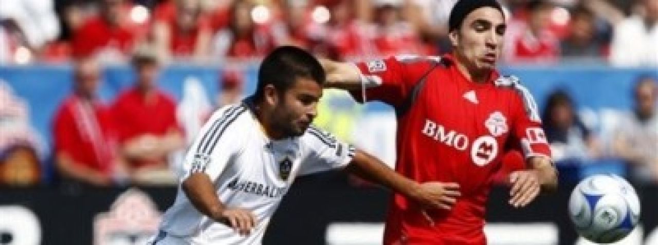 Josh Tudela de la Galaxy vine la Steaua: