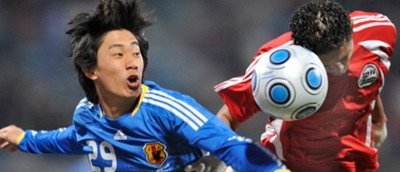 VIDEO Mai tare decat Drogba sau Villa! Golgeterul anului 2009 in lume este ...JAPONEZ!