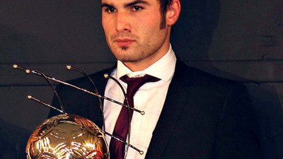 Refuza Anglia si Rusia: Mutu vrea reinnoirea contractului cu Fiorentina!