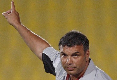TARE! Cum petrece Olaroiu de Craciun la peste 20 de grade intr-o casa langa malul marii!