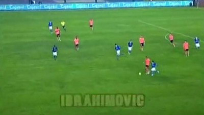 VIDEO / Sclipiri de geniu marca Ibra, Messi sau Luis Fabiano!