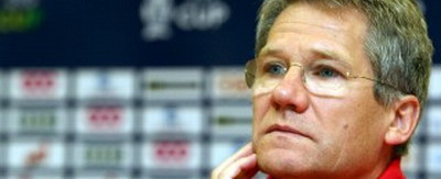 Boloni pe faras la Standard? Lasati-ma in pace!