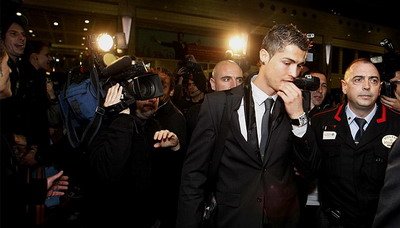 VIDEO CR9 si Messi pe banca la derby! Vezi cum a fost primit Ronaldo de Barcelona!