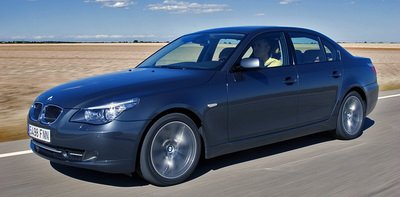 FOTO:&nbsp;BMW-ul nou vs. modelul vechi. Vezi poze in premiera cu noul BMW Seria 5!