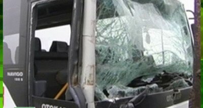 VIDEO&nbsp;Trei jucatoare de la Olimpia Brasov, ranite dupa ce autocarul echipei a intrat intr-o basculanta!