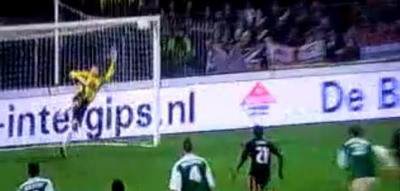 Golul zilei vine din Olanda! Vezi super golul lui Emanuelson in Ajax 2-1Dordrecht!