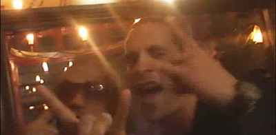 VIDEO: Il chinuie talentul!&nbsp;Rio&nbsp;Ferdinand, in duet cu Kanye West!