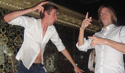 FOTO / Peter Crouch a facut dansul robotului beat crita intr-un club!_1