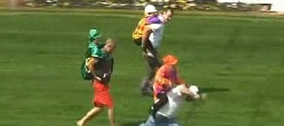 VIDEO! Cea mai spectaculoasa cursa a piticilor!