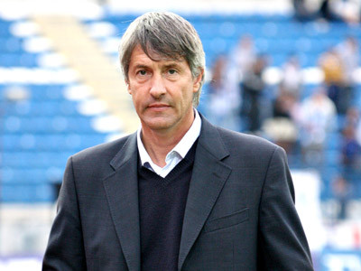 Raspuns la tra-la-la: As vrea sa antrenez la Dinamo!