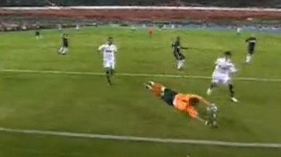 Cea mai TARE&nbsp;parada a saptamanii in Europa!&nbsp;Vezi super interventia lui Casillas!