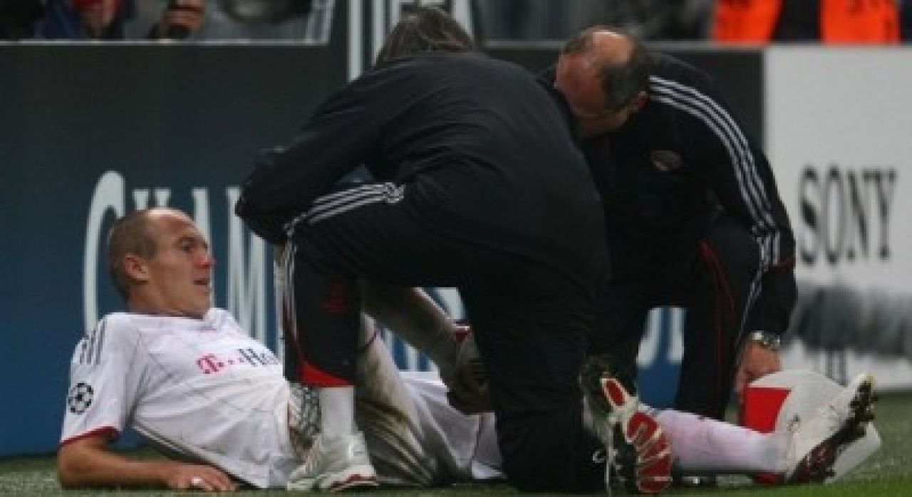 FOTO: Robben s-a rupt pentru o luna! Vezi accidentarea_1