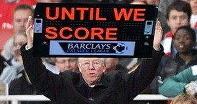 Cat se prelungeste un meci al lui Man United? Vezi cum rad englezii de Ferguson!