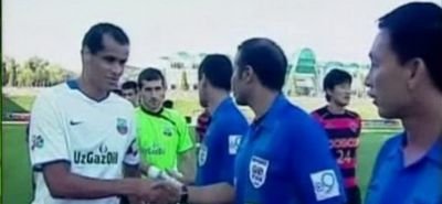 VIDEO: Rivaldo si Scolari, senzatie in Uzbekistan! VEZI&nbsp;super gol!