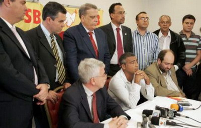 Dupa modelul Gigi: Romario intra in politica!&nbsp;:)