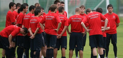 Nu mai suportam, ne tremura picioarele din cauza lui Gigi! Marturia socanta a unui stelist