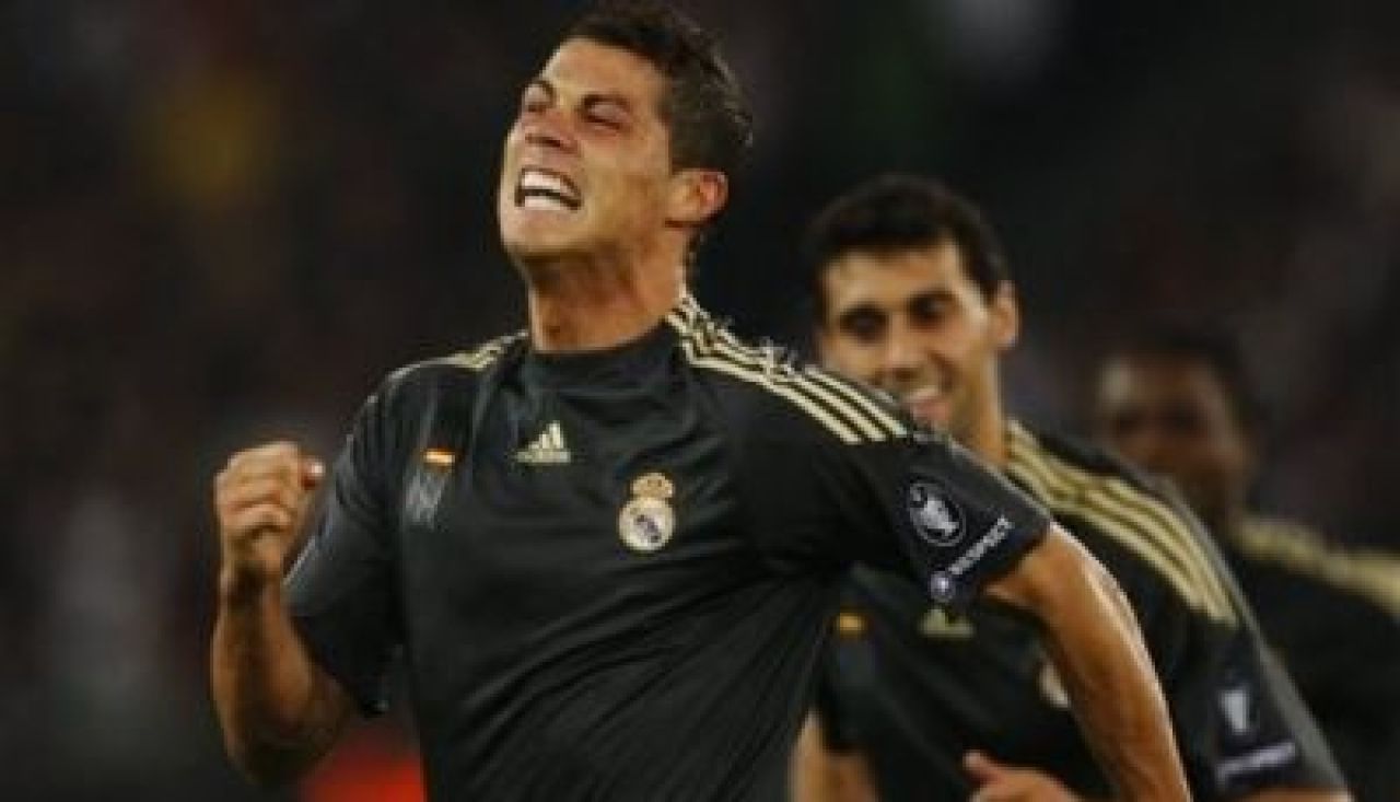 SUPER FOTO: Dubla de vis Cristiano Ronaldo, 5 goluri Real! Zurich 2-5 Real!_1