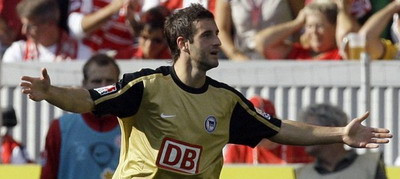 VIDEO:&nbsp; Max Nicu, gol pentru Hertha! Razvan m-a ajutat foarte mult!