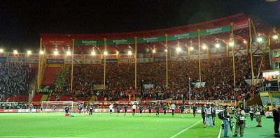 VIDEO / Galata o zdrobeste pe campioana Besiktas intr-un derby incendiar