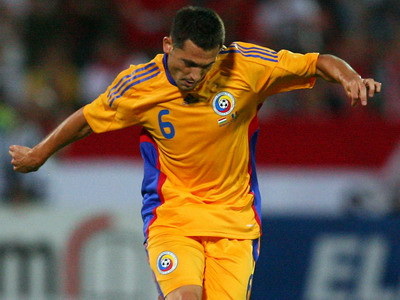 Surdu nu-i ca Mutu! E bine ca nu ne-am facut de ras!