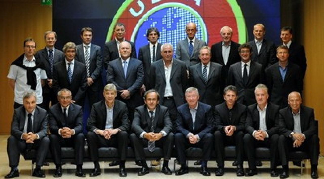 FOTO / Dan Petrescu invata meserie de la Wenger si Sir Alex_1