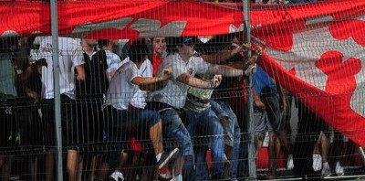 Dinamo a facut plangere impotriva propriilor suporteri! Vezi ce vor pati cei care au intrat pe teren!