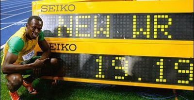 BOLT, record mondial si la 200 metri:
