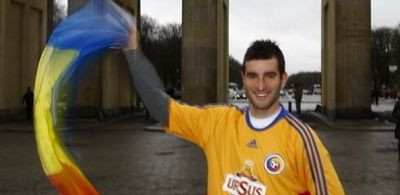 Max Nicu il inteapa pe Piturca: Sper sa joc mai mult de 7 minute!