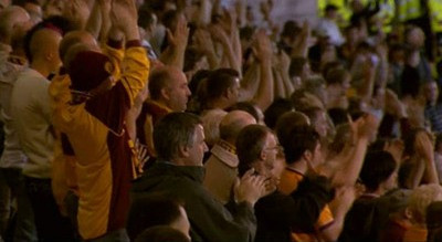 SUPER VIDEO: Stelistii, aplaudati de un stadion intreg in Scotia la finalul meciului!