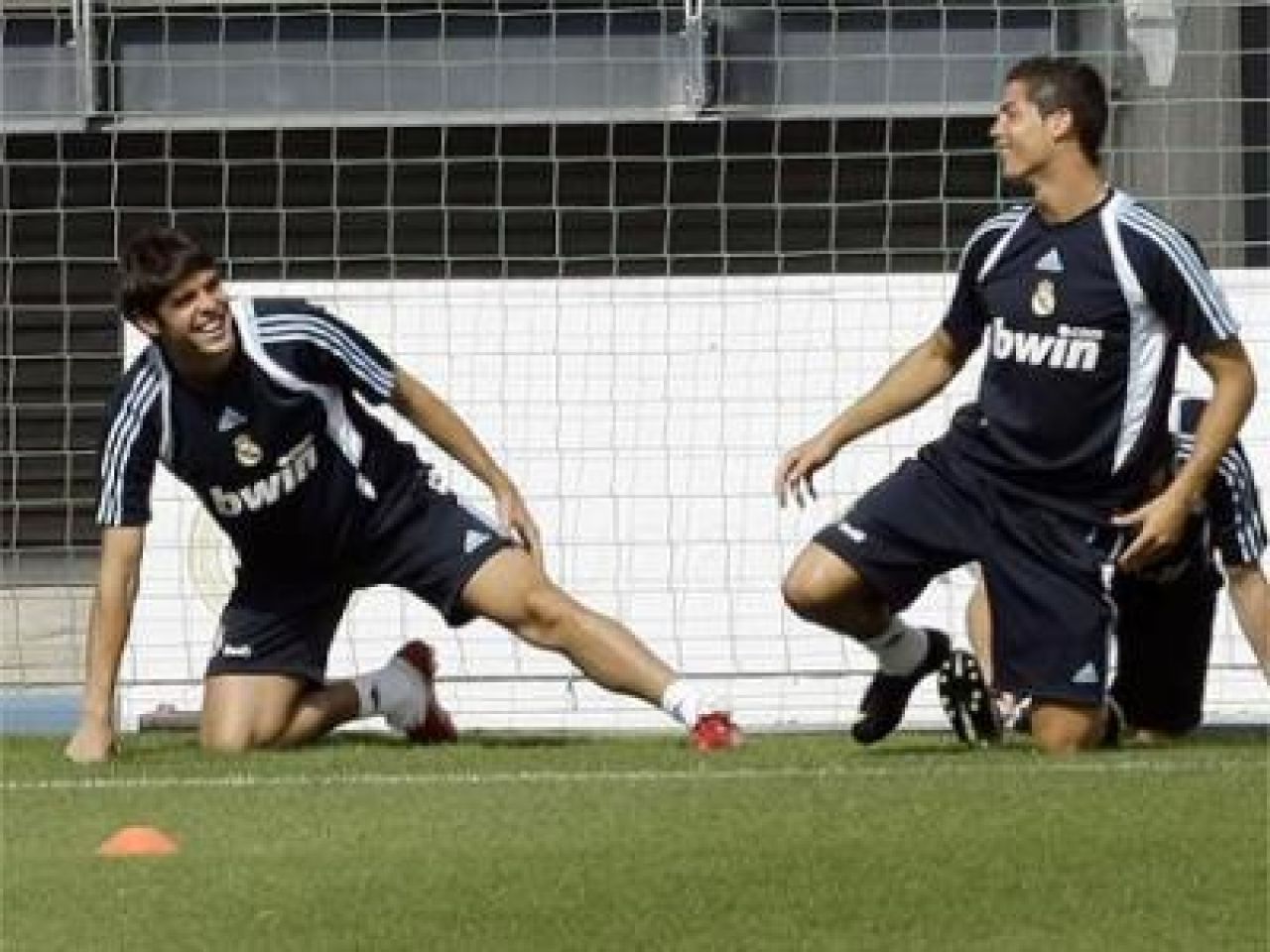 FOTO si VIDEO! Primul antrenament al lui Kaka la Real Madrid!_1