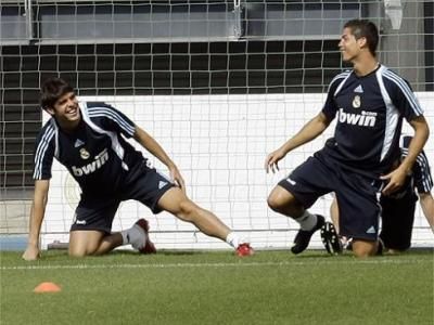 FOTO si VIDEO! Primul antrenament al lui Kaka la Real Madrid!_1