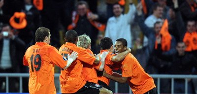 VIDEO Sahtior castiga&nbsp;din nou&nbsp;fara Lucescu pe banca:&nbsp;dubla Adriano!