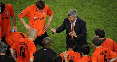 M. Lucescu s-a impacat cu Guardiola: Ibra va marca 25-30 de goluri pentru Barca!