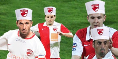 Dinamovistilor sa le cumparam cate o BONETA&nbsp;sa joace bine!