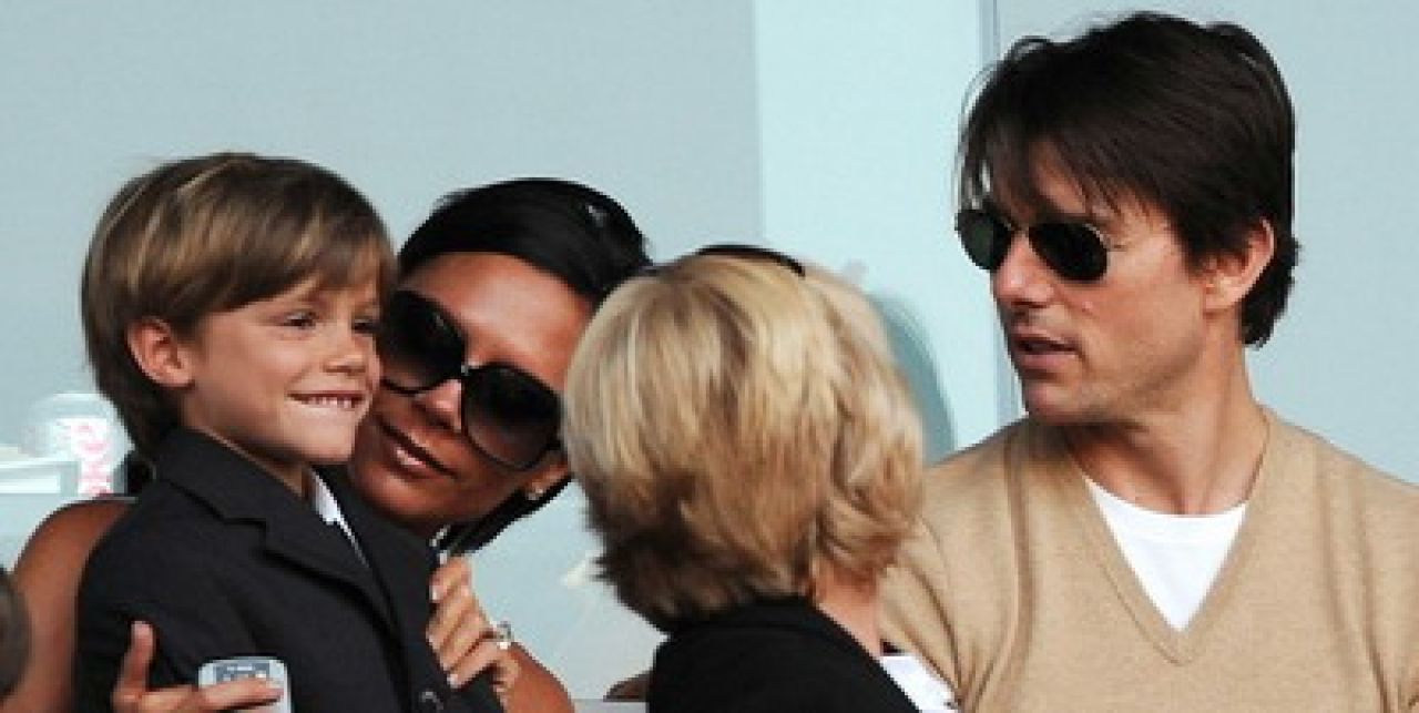 FOTO + VIDEO: David Beckham, alungat de fani sub ochii sotiei si ai lui Tom Cruise!_1