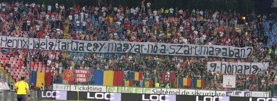 Bannerul care i-a infuriat pe unguri! "Cei care l-au afisat sunt niste nemernici!"