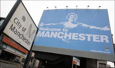 FOTO&nbsp;/ City se ia de United: Tevez, bine ai venit la Manchester!