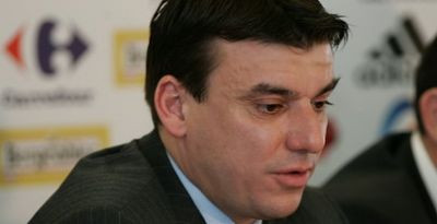 Dezmat la FRF? Daniel Prodan, acuzat de hartuire sexuala!