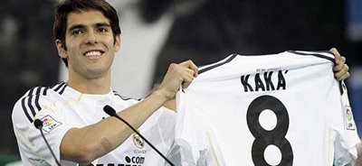 VIDEO Isterie pe Bernabeu! Kaka a fost prezentat la Real in fata a 50.000 de oameni!