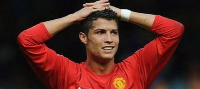 Ronaldo a parasit de urgenta cantonamentul&nbsp;Portugaliei, poate fi operat de HERNIE!