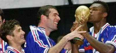 Fostul campion mondial, Desailly: Dan&nbsp;Petrescu va ajunge mare!