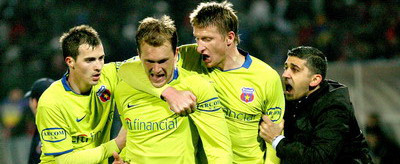 Steaua joaca vineri cu Craiova! Vezi programul modificat si arbitrii delegati!