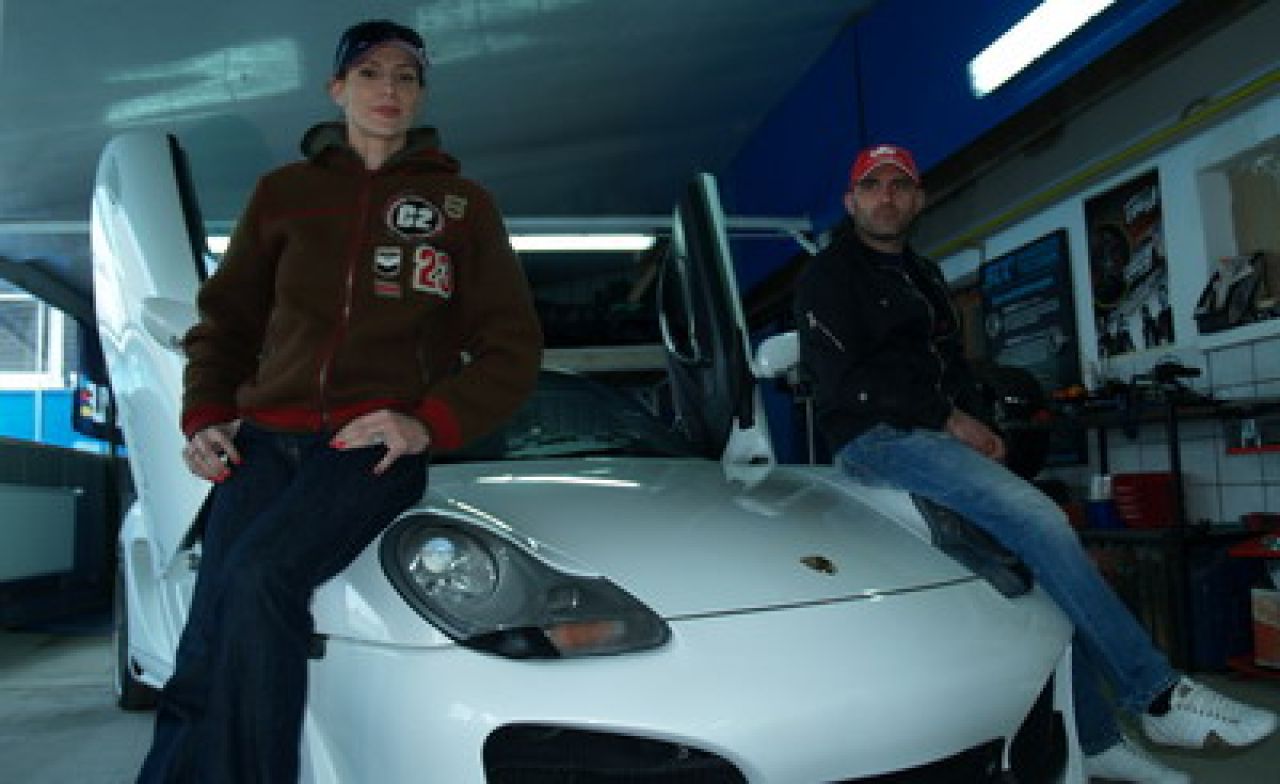 Vezi cum arata un Porsche Boxter S cu Lambo doors, sambata, ProMotor, 11:15 la Pro TV._1